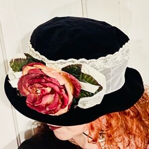 Vintage 90s Black Velvet Blossom Bucket Hat w/Paper Flowers and Lace Band